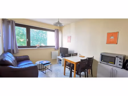 location appartement 2 pièces 37 m² à la chaussée-saint-victor (41260)