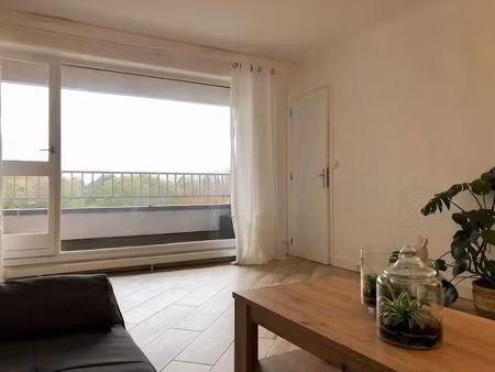 location meublée appartement 2 pièces 47 m² à nanterre (92000)  1 500 €