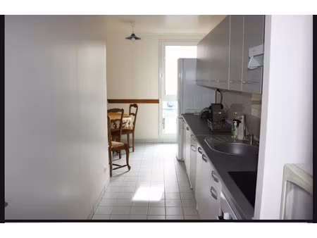 location meublée appartement 1 pièce 13 m² à villejuif (94800)  560 €