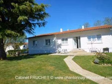 vente maison à chantonnay (85110) : à vendre / 127m² chantonnay