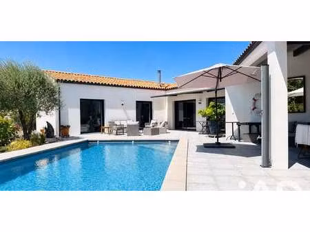 maison avec piscine et terrasse ferrieres (17)