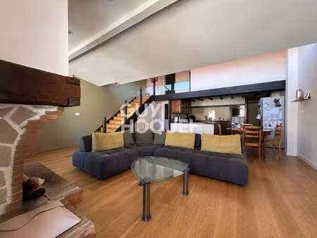 maison à vendre de 2 pièces de 80 00 m²