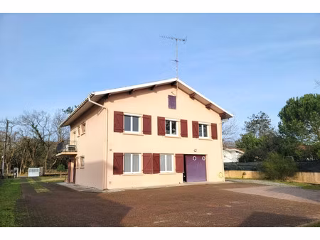 maison de luxe à vendre dans le quartier la plage