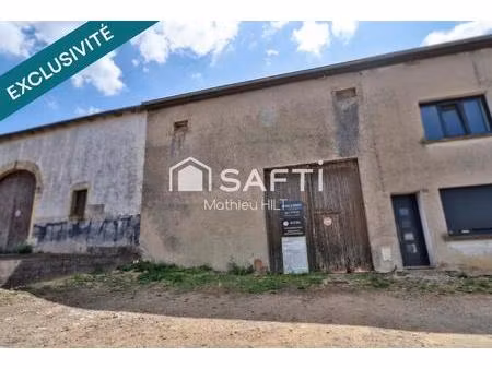 grange de 102 m² au sol