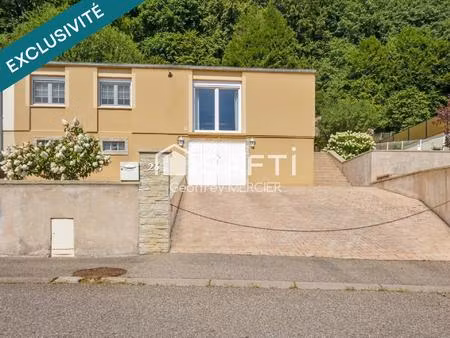 maison de type plain-pied sur-élevé avec sous-sol complet!