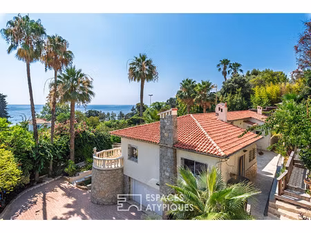 maison de luxe à vendre dans le quartier la mer-le puadon-cannes eden