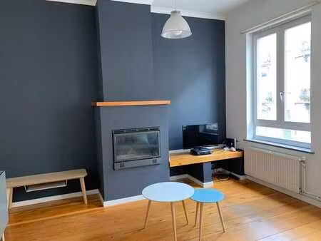 appartement 2 ch. à etterbeek  idéalement situé