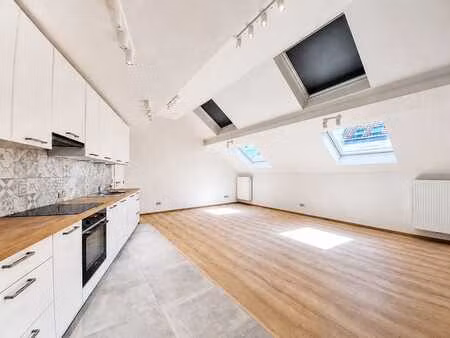 appartement deux chambres de 70 m² fraîchement rénové