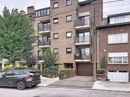 appart. 1ch au rdc de l'immeuble avec entrée indépendante!