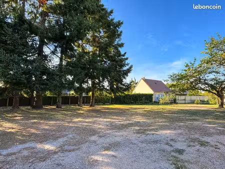 terrain constructible 645m2