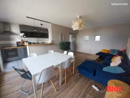 appartement 5 pièces 93 m²