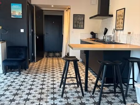 studio meublé