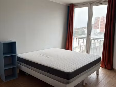 loue appartement 100 mètres du métro à la station l'hôtel de ville villeneuve d’ascq