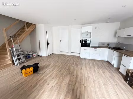 duplex t4 66m² - proche les justices