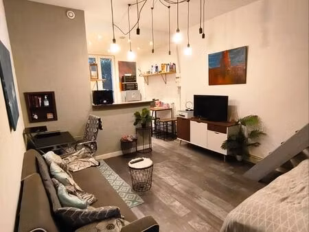à louer – studio meublé de 32 m² – aix-en-provence – résidence loubassane