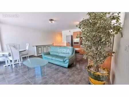 appartement 4 pièces 79 m²