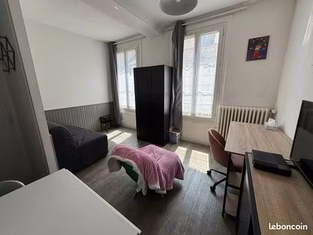 studio 1 pièce 20 m²