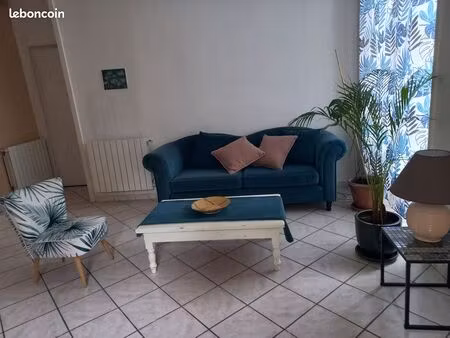 grand appartement lumineux  proche gare