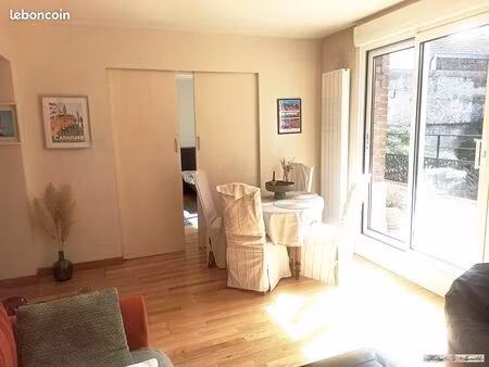 appartement 2 pièces 68 m²