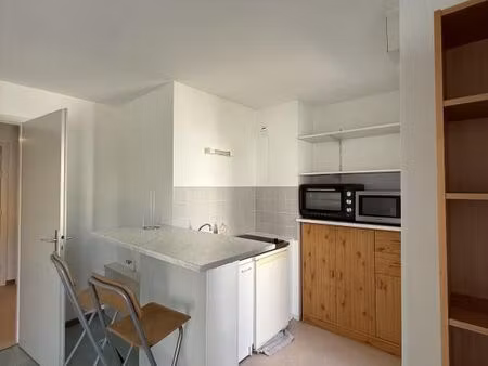studio 1 pièce 25 m²