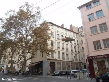 studio 1 pièce 22 m²