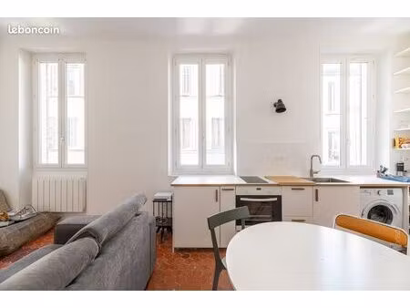 studio meublé de 26m2 - la plaine/la timone