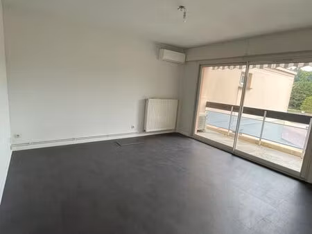 a louer t2 42m² ramonville 625 cc