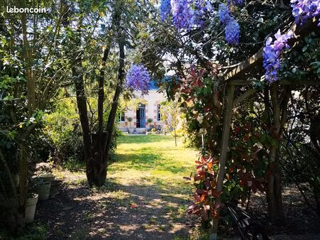 maison avec trois chambres avec jardin