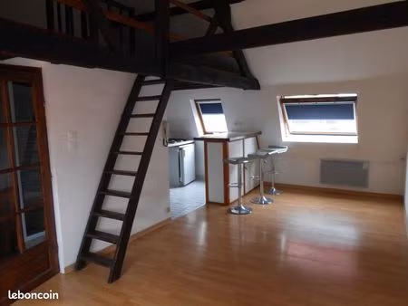 f1 mezzanine lille prox. gare  métro et fac