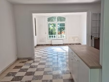 beau f2 de 56 m² à montdidier