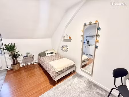 appartement 1 pièce 12 m²