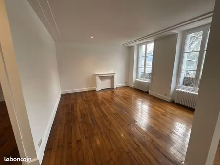 appartement 2 pièces 55 m²