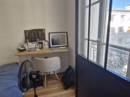 studio 1 pièce 31 m²