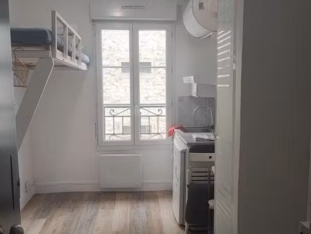 appartement 1 pièce 9 m²