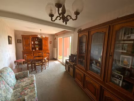 le creusot  résidence avec ascenseur - appartement de 61 m² hab. (2 chambres).