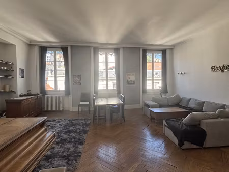 à vendre appartement bourgeois de 211 m2 centre-ville de