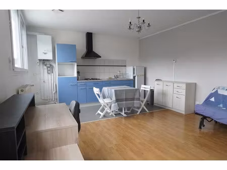 location appartement 1 pièce 28.86 m² à amiens (80000)  440 €