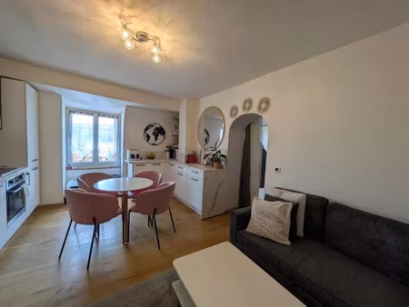 location appartement 2 pièces 43.5 m² à rumilly (74150)  750 €