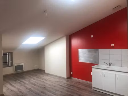 location appartement 2 pièces 38.29 m² à tonnay-charente (17430)  555 €