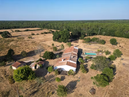 maison de luxe à vendre à gaillan-en-médoc