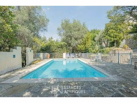 maison d'architecte d'exception avec vue panoramique à grasse