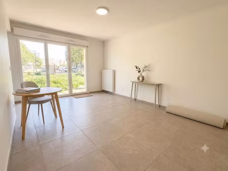 location maison 4 pièces 80.43 m² à meru (60110)  1 100 €