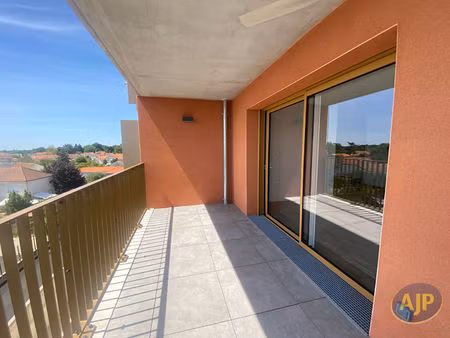 a louer t4 avec balcon