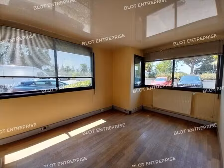 vente bureaux 135 m²