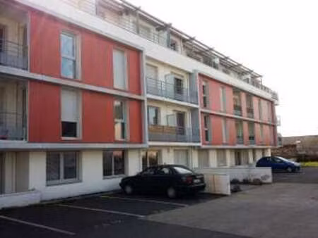 location appartement 2 pièces à angers (49000) : à louer 2 pièces / 35m² angers