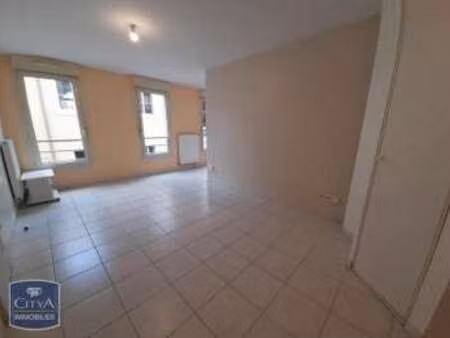 location appartement 2 pièces au mans (72000) : à louer 2 pièces / 38m² le mans