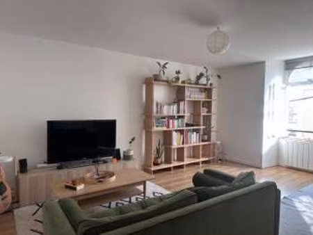 location appartement 2 pièces à nantes centre ville (44000) : à louer 2 pièces / 53m² nant