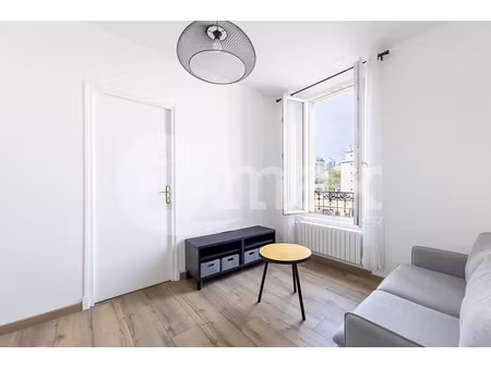 courbevoie verdun - 3 pieces 37 m² - 263 000 € fai