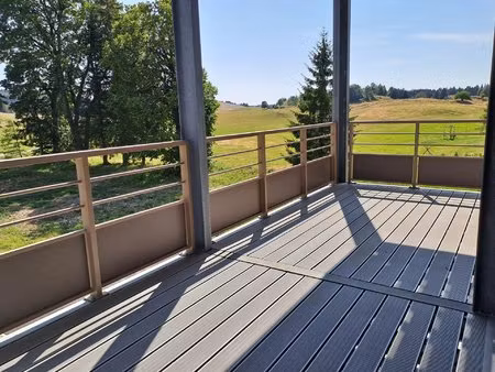 lajoux – t3 avec 1 terrasse de 18 m²