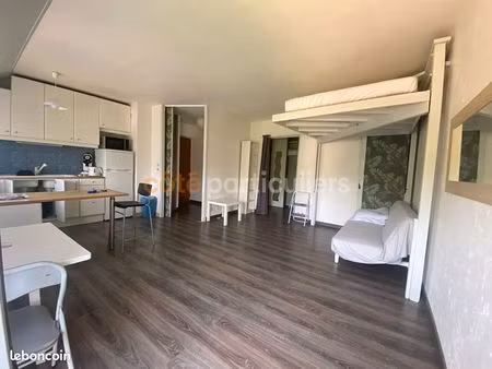 studio 1 pièce 34 m²